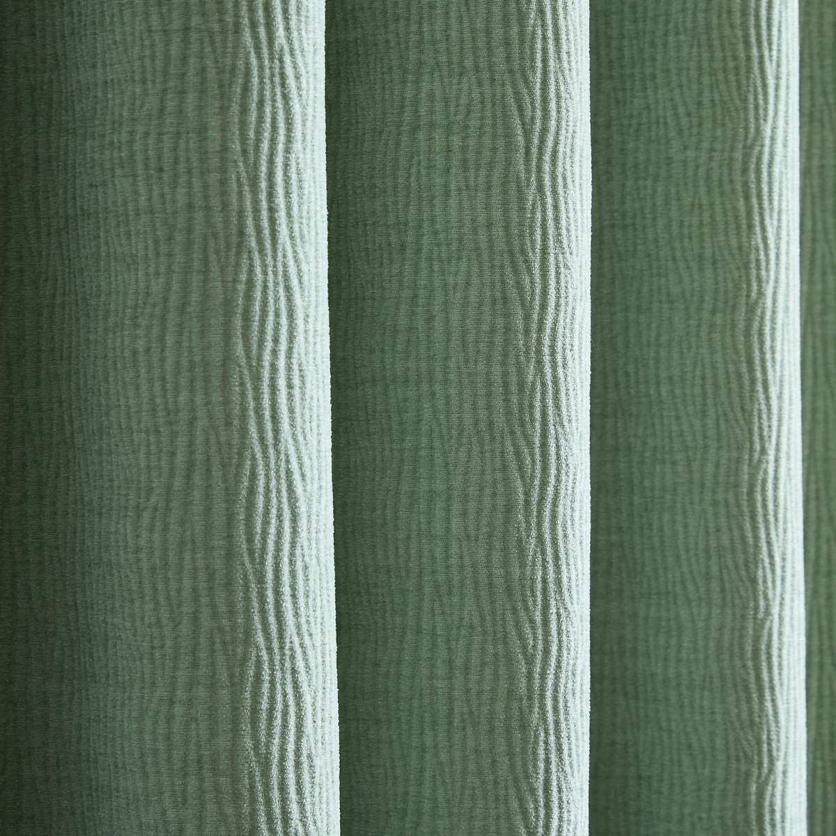 Catherine Lansfield Crinkle Chenille Dimout Eyelet Curtains in Green