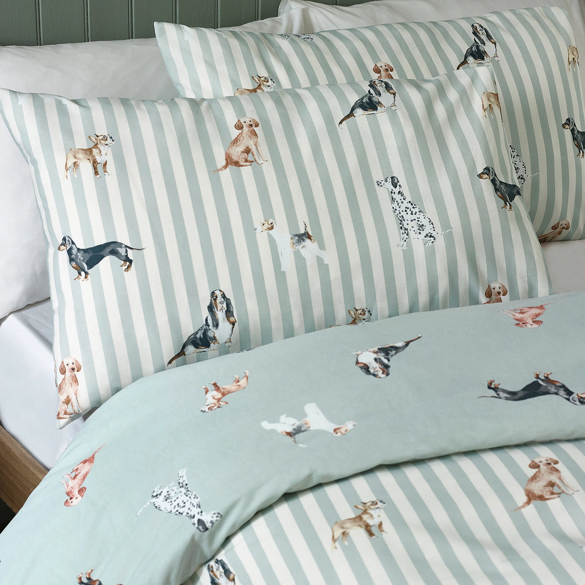 Catherine Lansfield Green Dog Stripe Reversible Duvet Cover Set