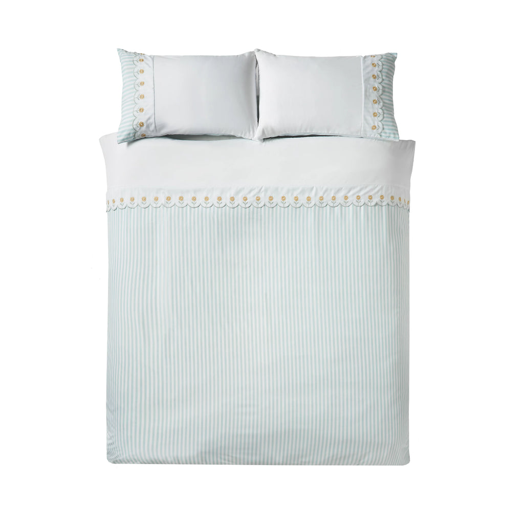 Catherine Lansfield Embroidered Daisy Soft Touch Duvet Cover Set Sage Green