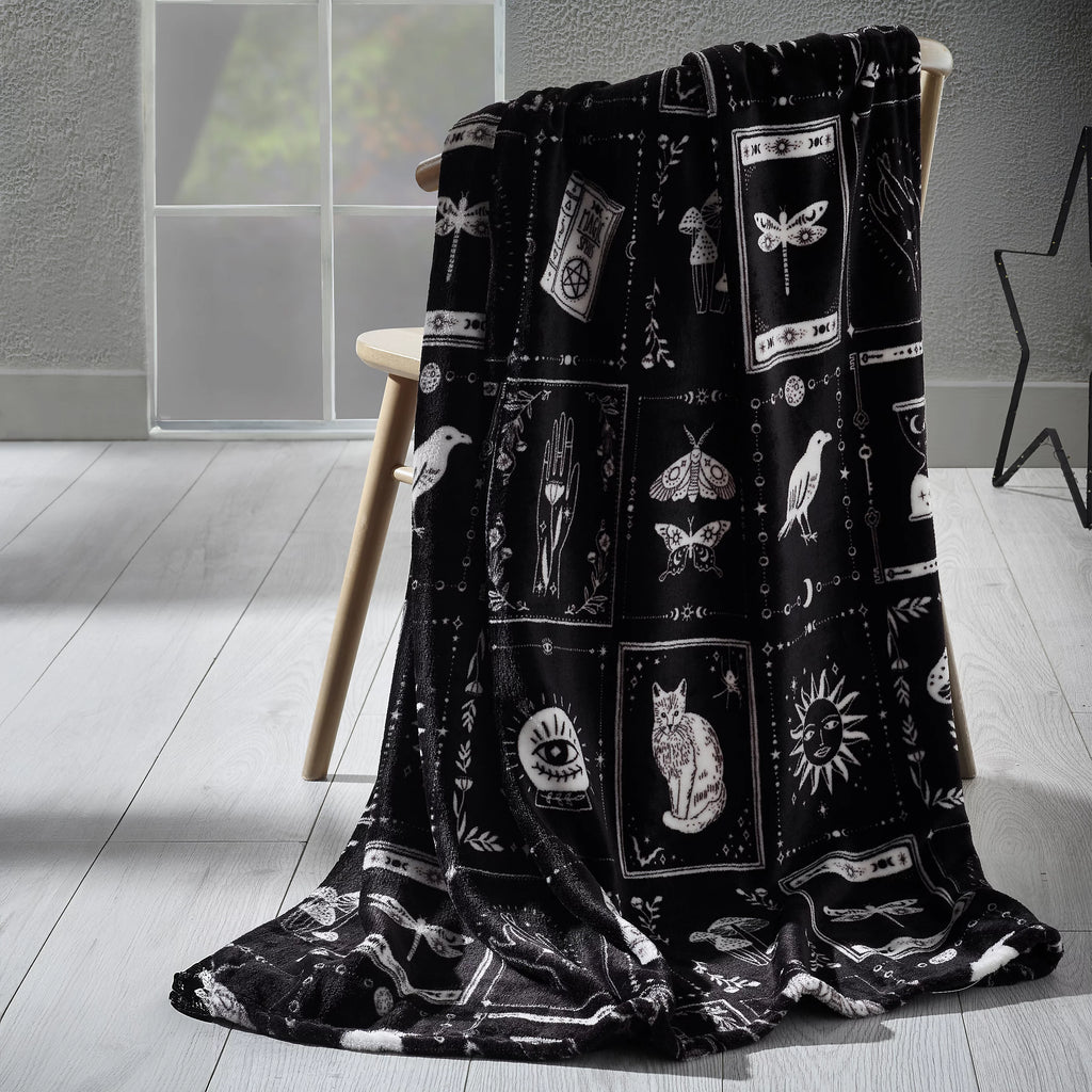 Catherine Lansfield Black Enchanted Witchcraft Cosy Fleece Blanket Throw