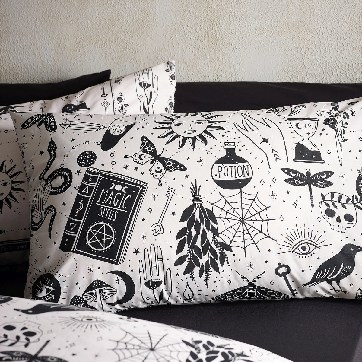 Catherine Lansfield Black Natural Enchanted Witchcraft Duvet Cover Set