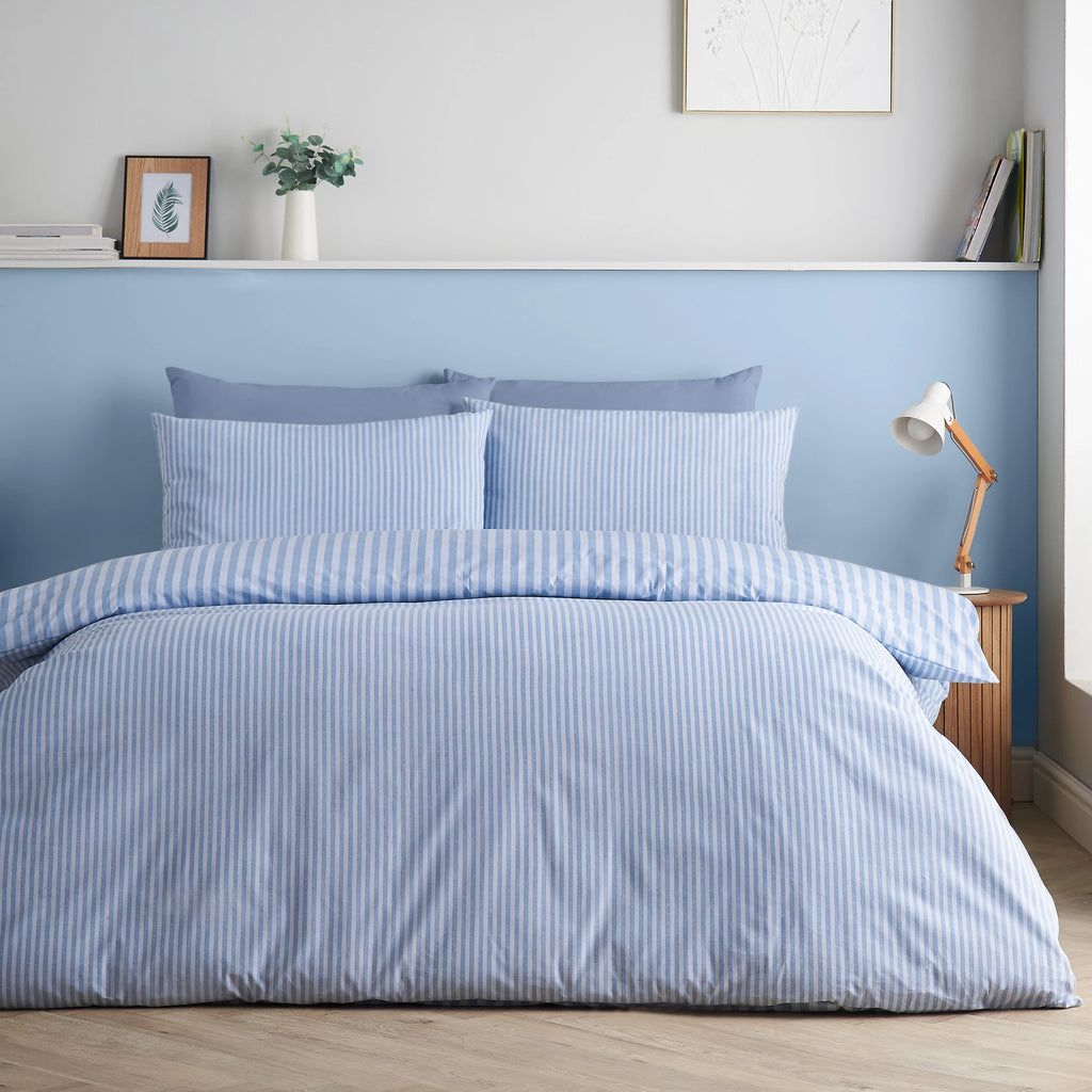 Catherine Lansfield Epping Textured Stripe Reversible Duvet Cover Set Blue