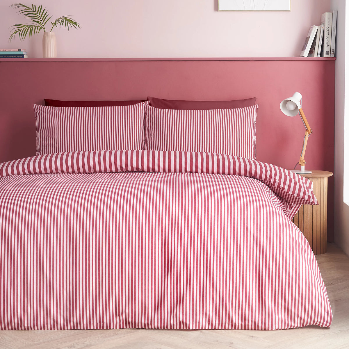 Catherine Lansfield Epping Textured Stripe Reversible Duvet Cover Set Burgundy