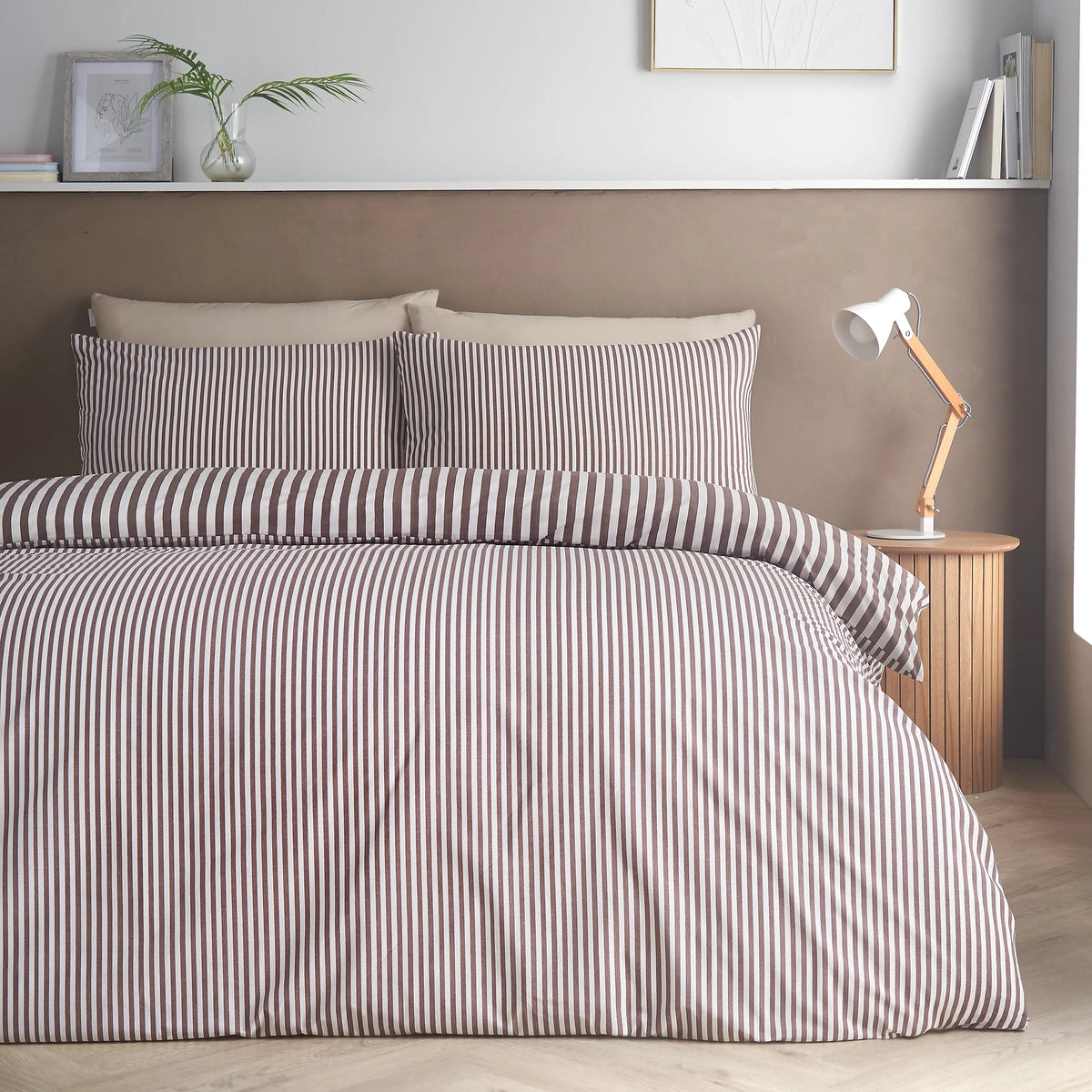 Catherine Lansfield Epping Textured Stripe Reversible Duvet Cover Set Chocolate