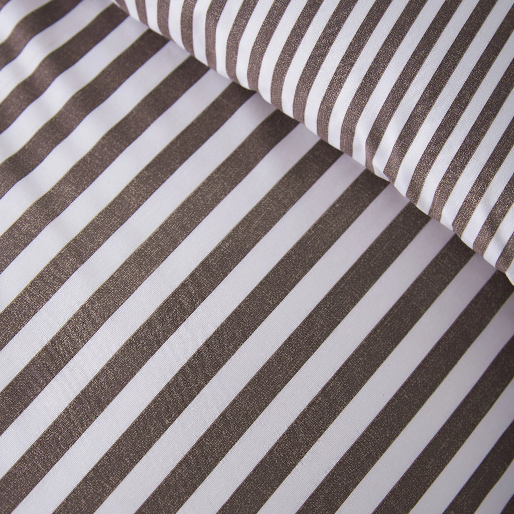 Catherine Lansfield Epping Textured Stripe Reversible Duvet Cover Set Chocolate