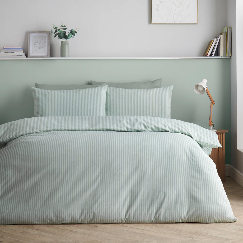Catherine Lansfield Epping Textured Stripe Reversible Duvet Cover Set Green