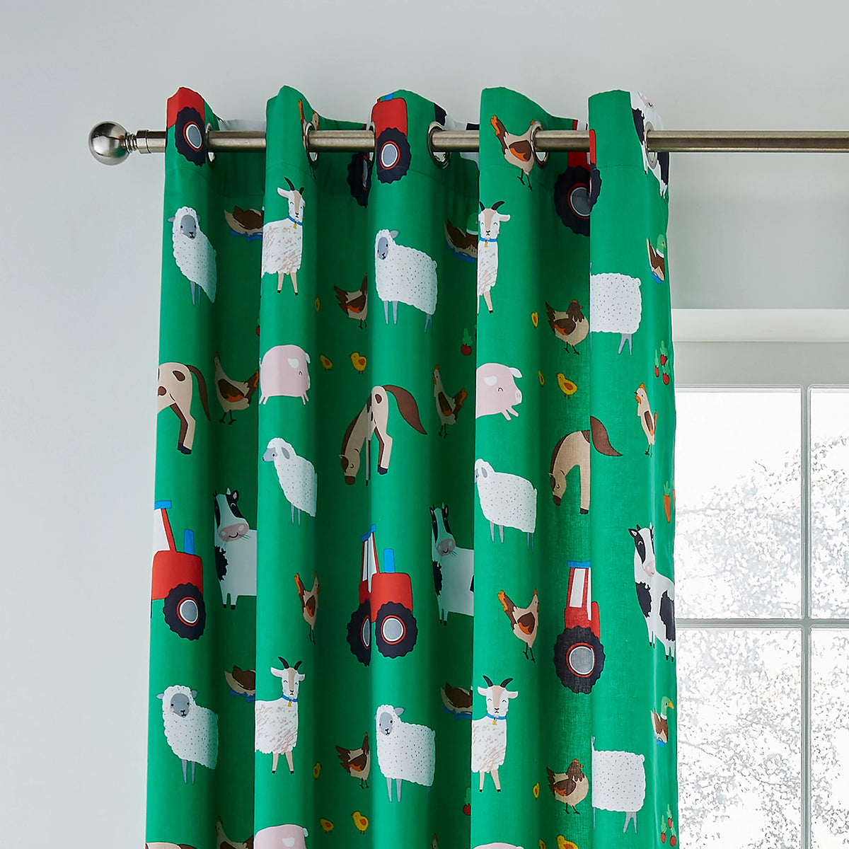 Catherine Lansfield Farmyard Animals Eyelet Curtains in Green 66 x 72 Inch
