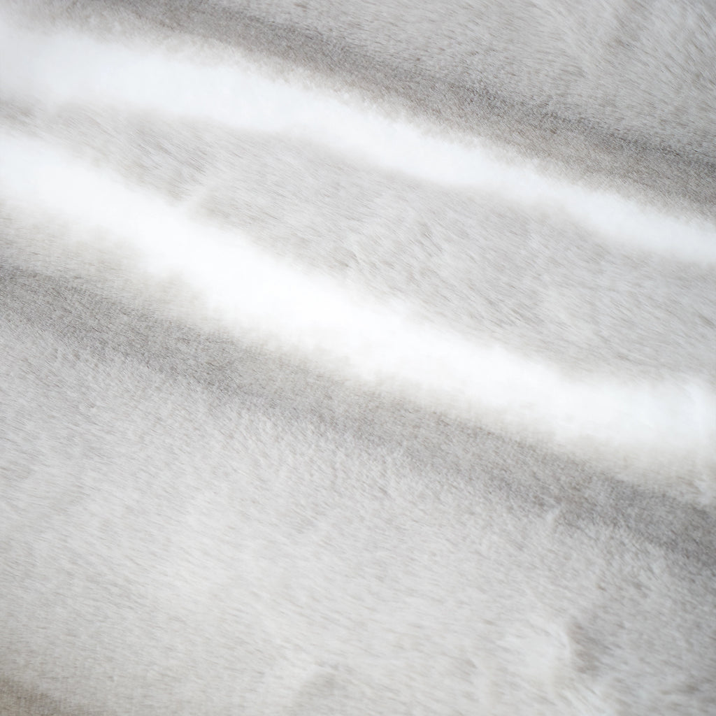 Catherine Lansfield Flint Cosy Faux Fur 130x170cm Blanket Throw Silver Grey