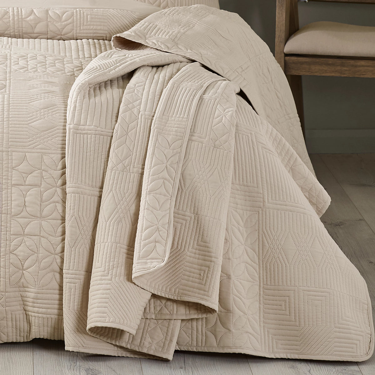 Catherine Lansfield Folkstone Geo 220x230cm Bedspread Natural