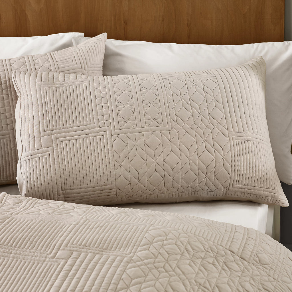 Catherine Lansfield Folkstone Geo Duvet Cover Set Natural