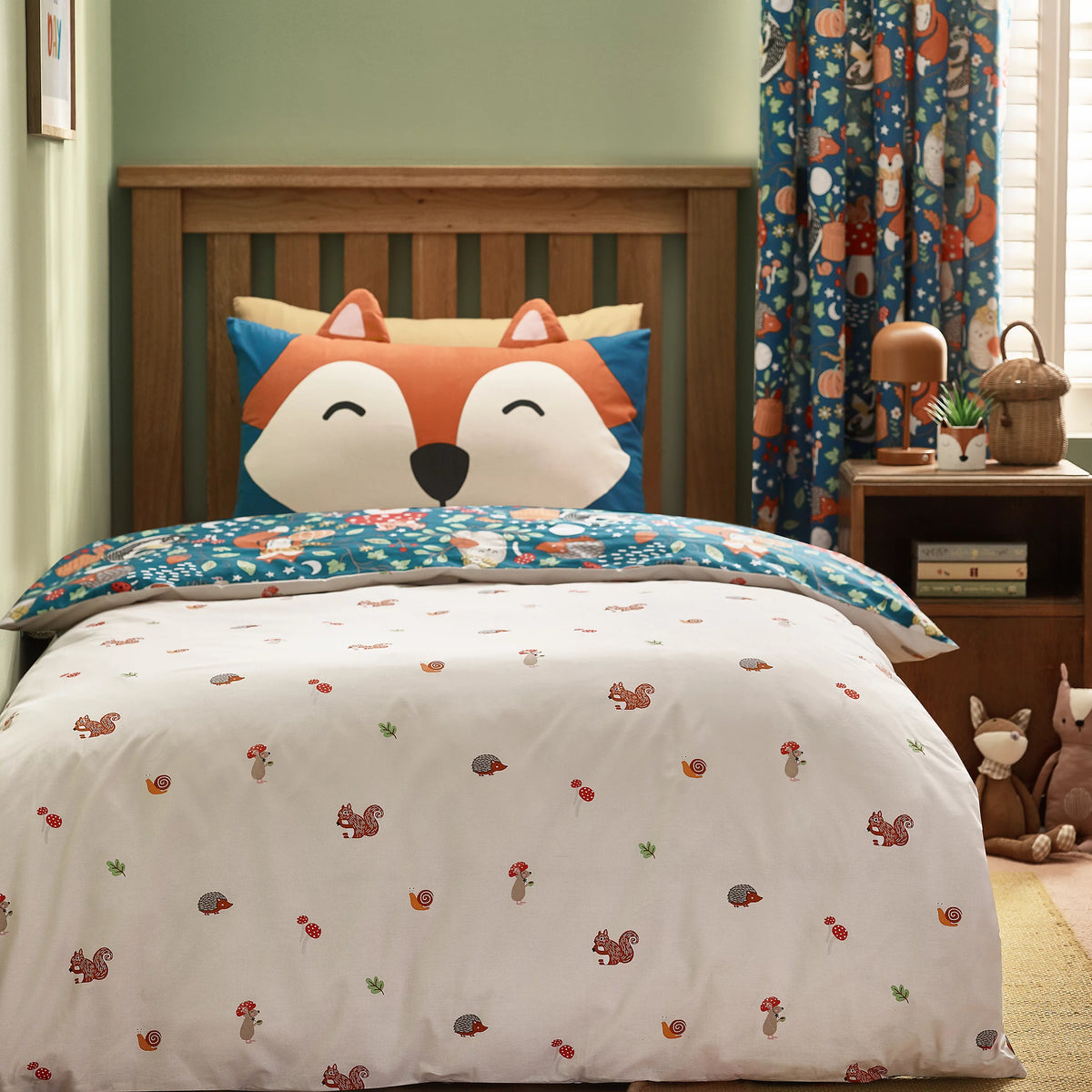 Catherine Lansfield Fox and Woodland Friends Reversible Duvet Cover Set in Green