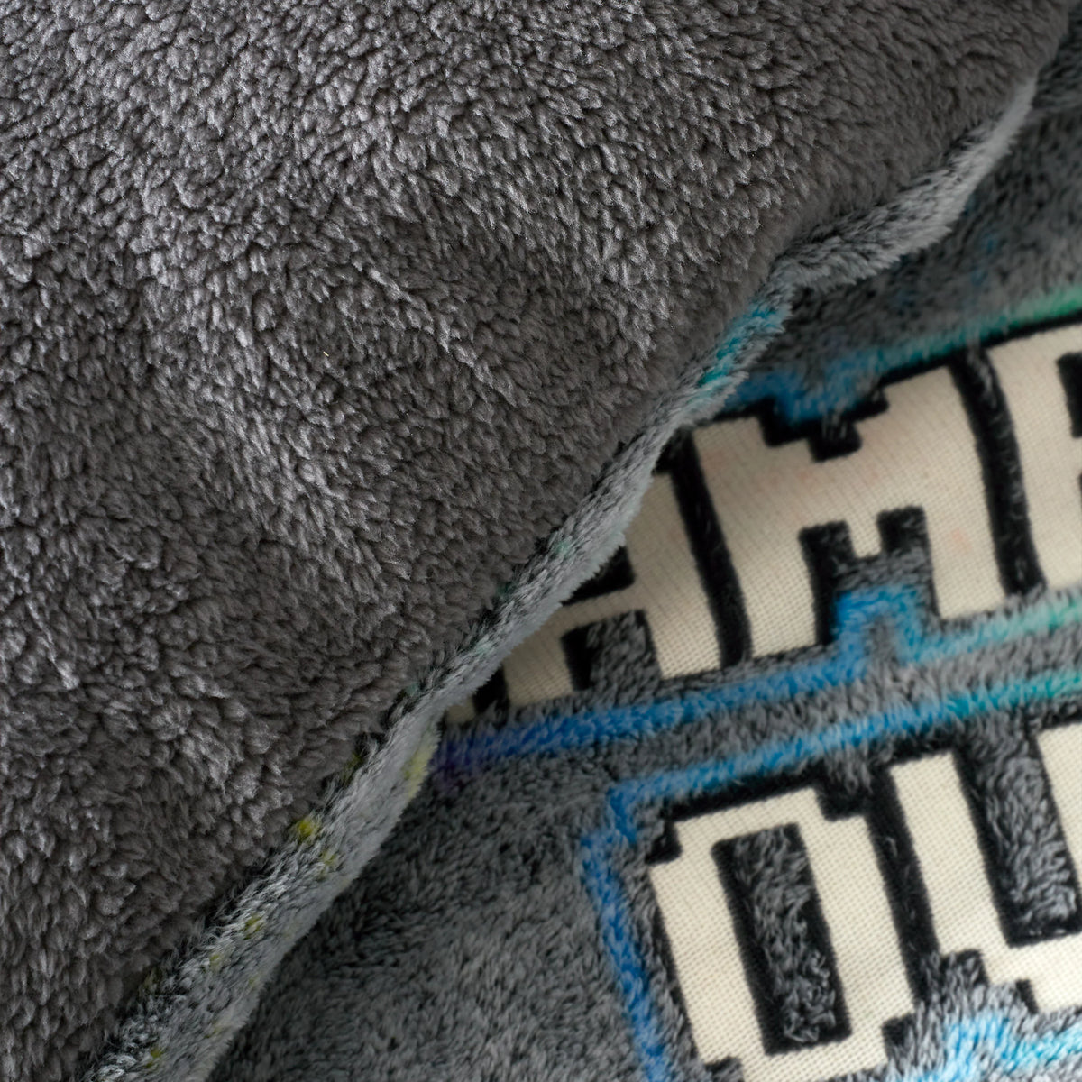 Catherine Lansfield Game Over Glow in the Dark Fleece Duvet Set in Black