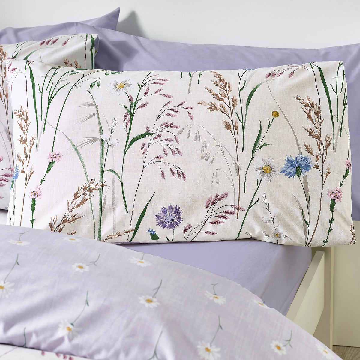 Catherine Lansfield Grasmere Floral Reversible Duvet Cover Set Lilac
