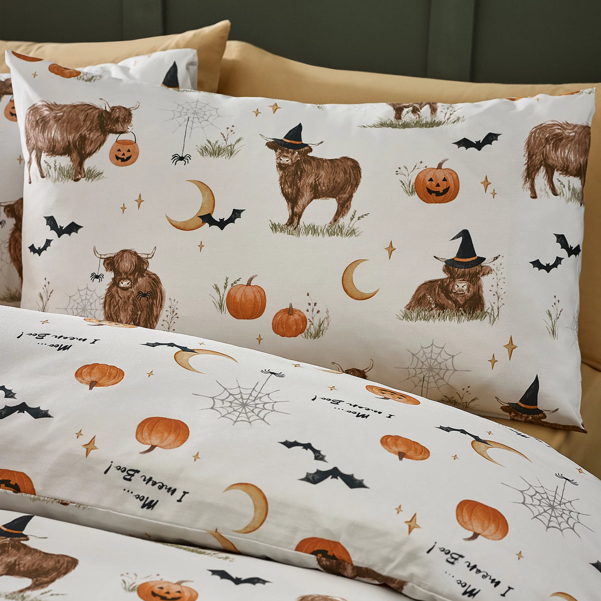 Catherine Lansfield Natural Halloween Highland Cow Duvet Cover Set
