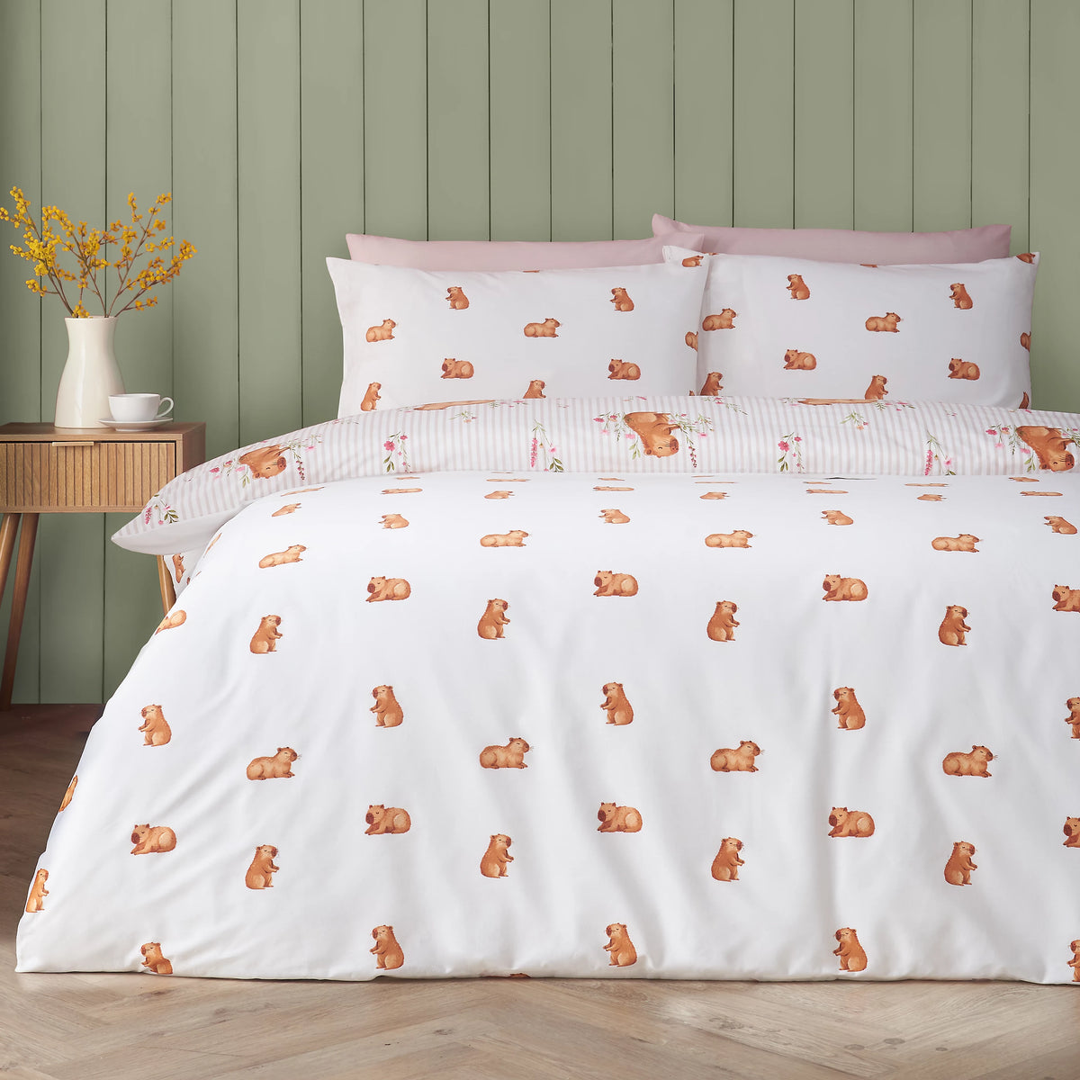 Catherine Lansfield Natural Happy Capybara Reversible Duvet Cover Set