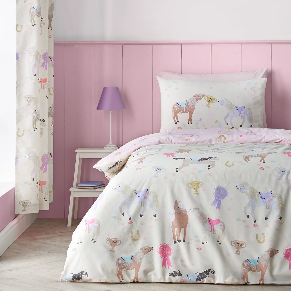 Catherine Lansfield Happy Horses Duvet Cover Set in Cream