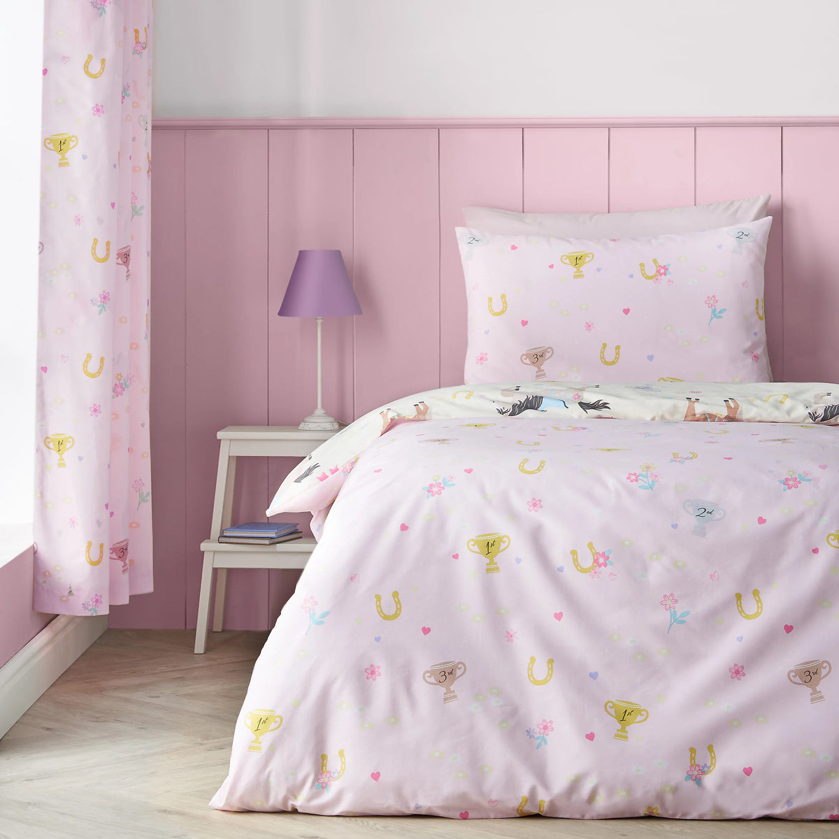 Catherine Lansfield Happy Horses Duvet Cover Set in Cream