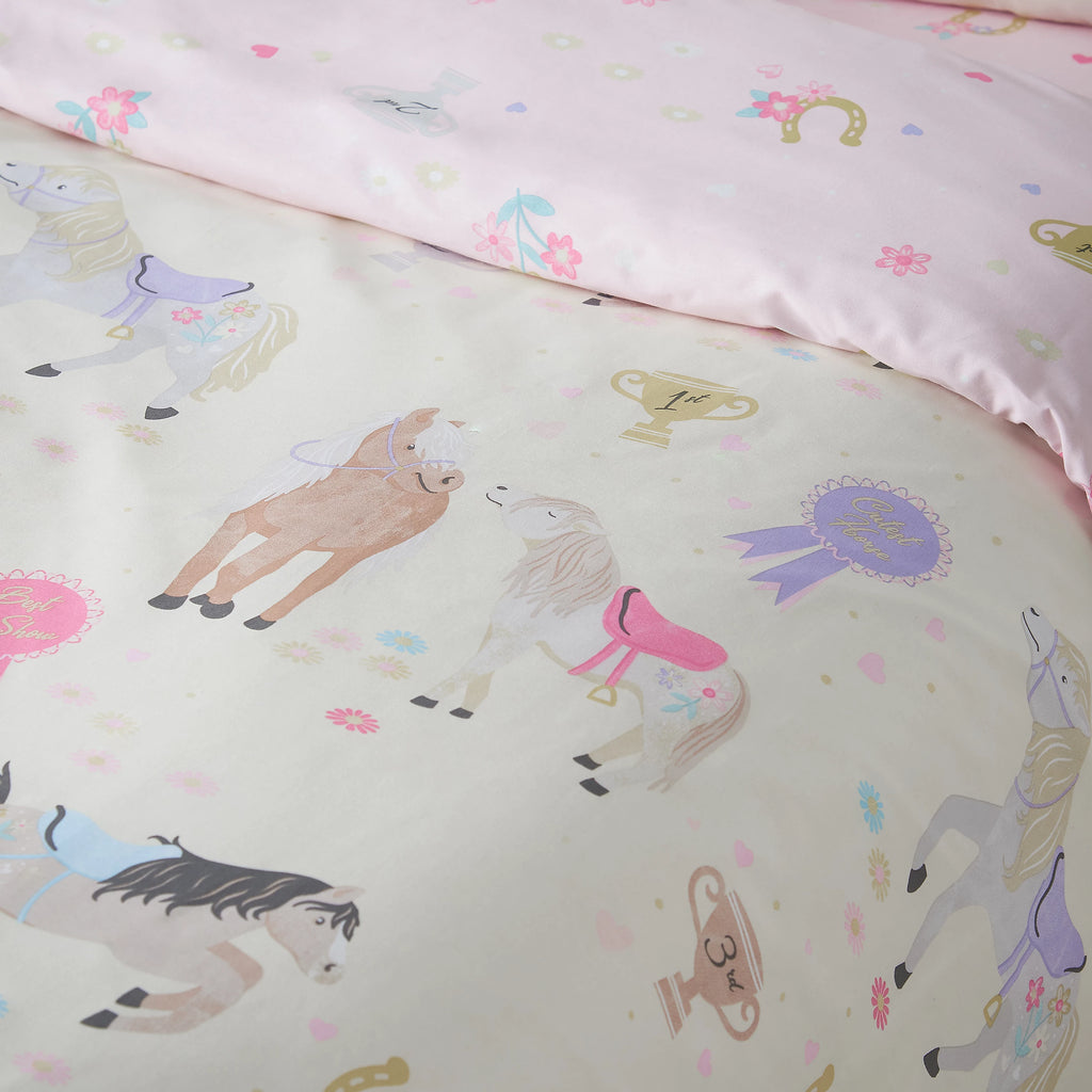 Catherine Lansfield Happy Horses Duvet Cover Set in Cream