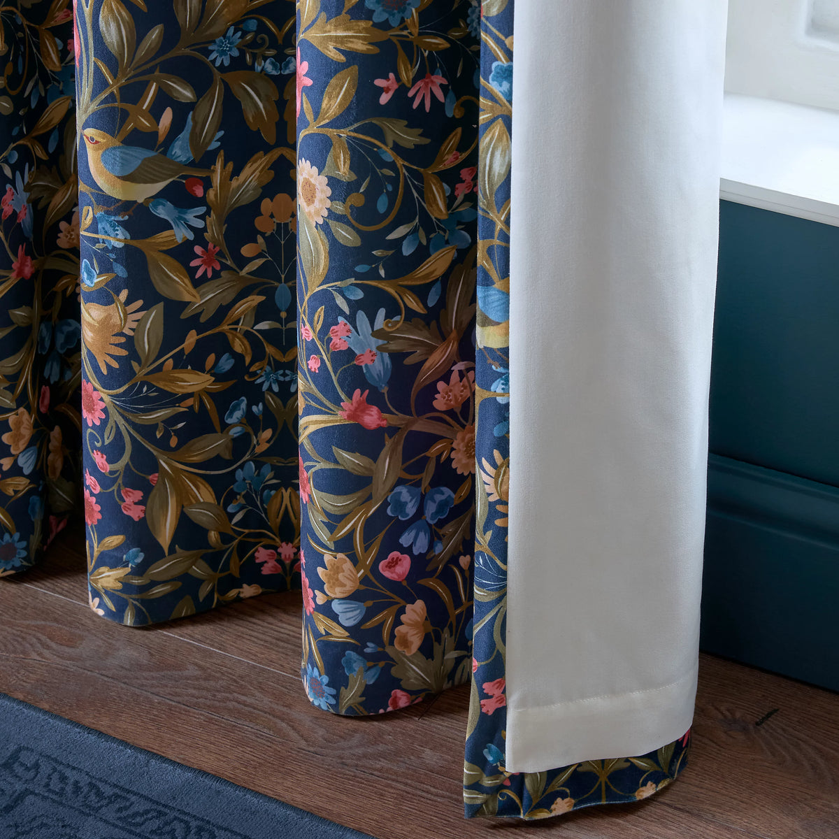 Catherine Lansfield Hedgerow Hopper Lined Eyelet Curtains in Navy