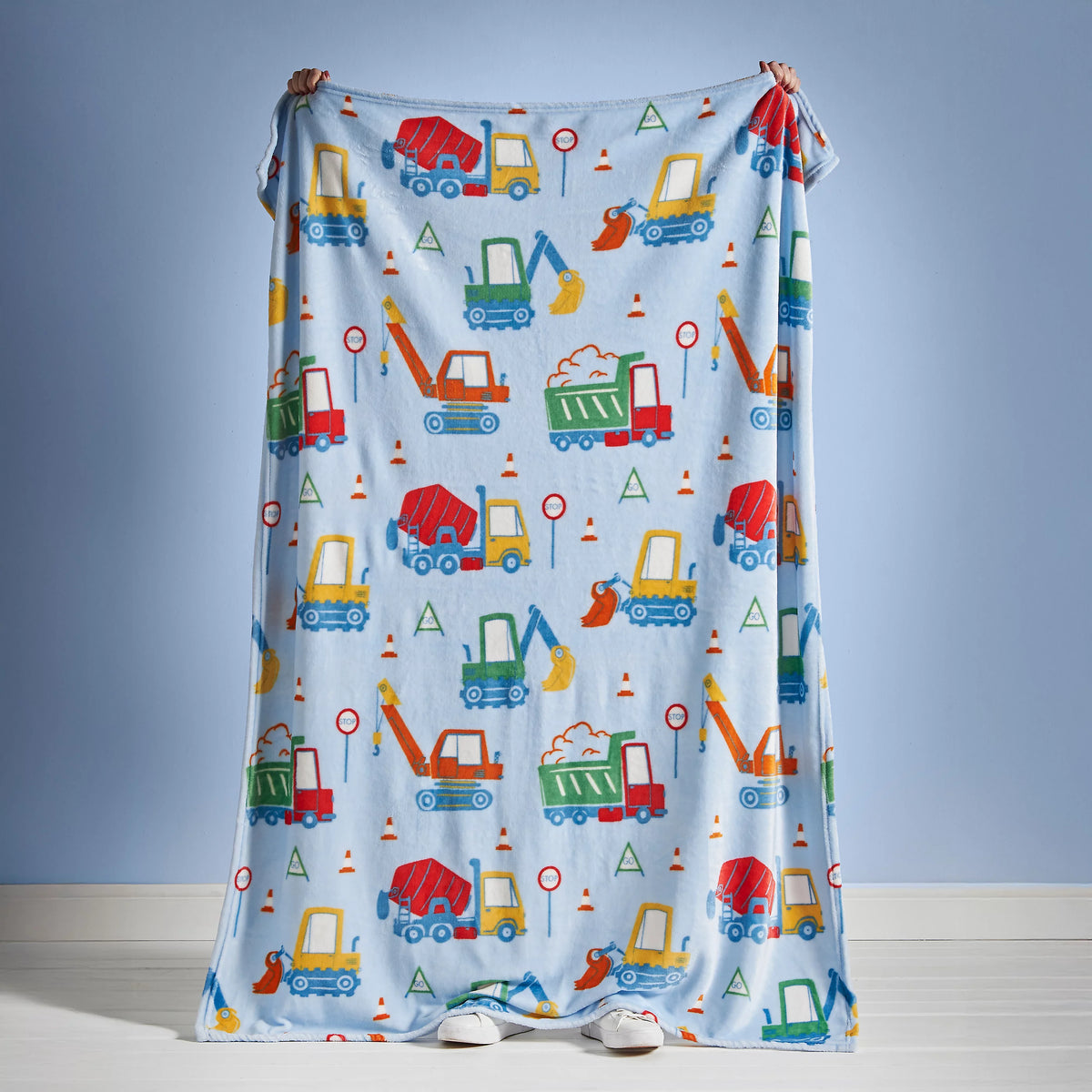 Catherine Lansfield Kids Digger Dreams Cosy Fleece Blanket Throw in Blue 130 x 170cm