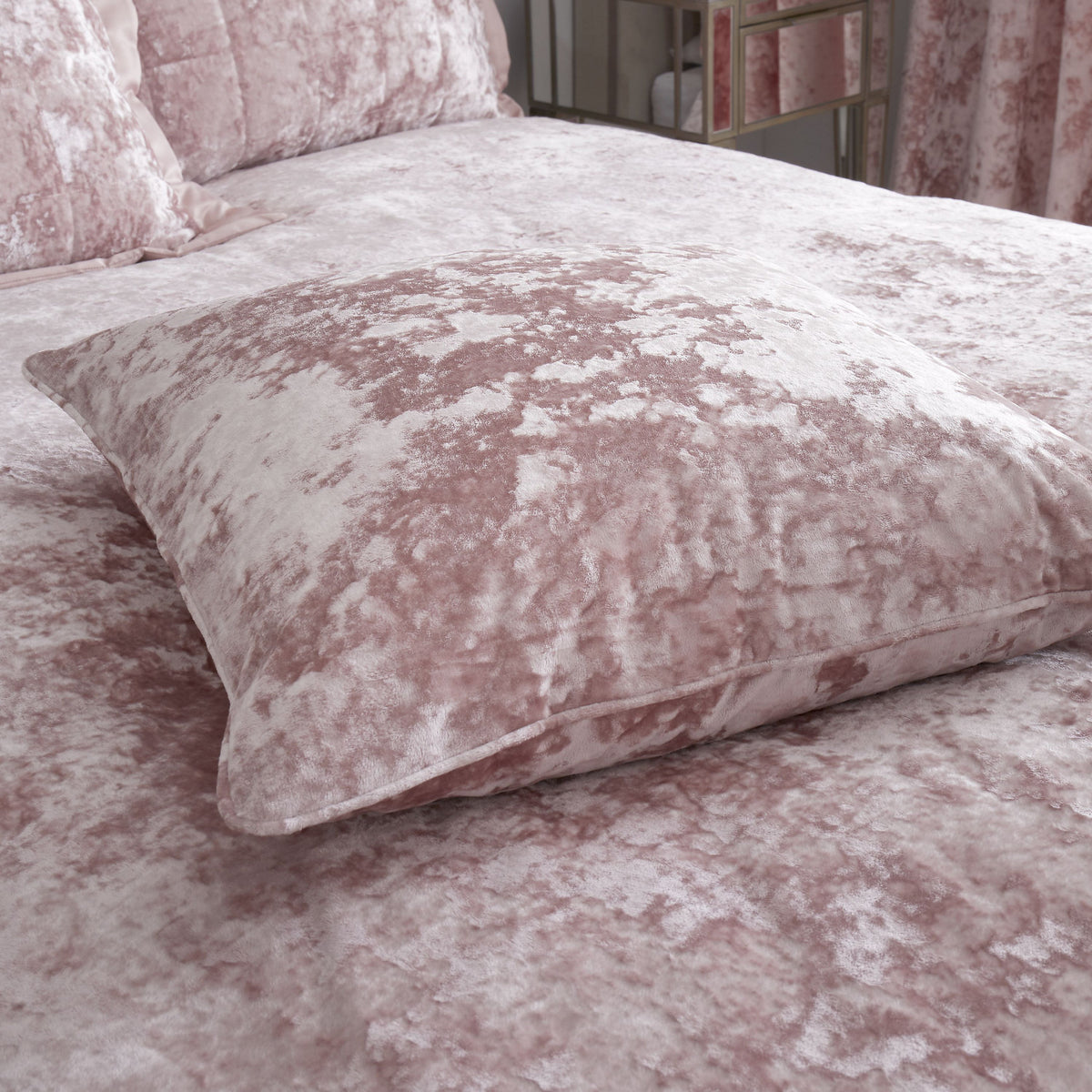 Catherine Lansfield Living Crushed Velvet 45x45cm Cushion Blush Pink