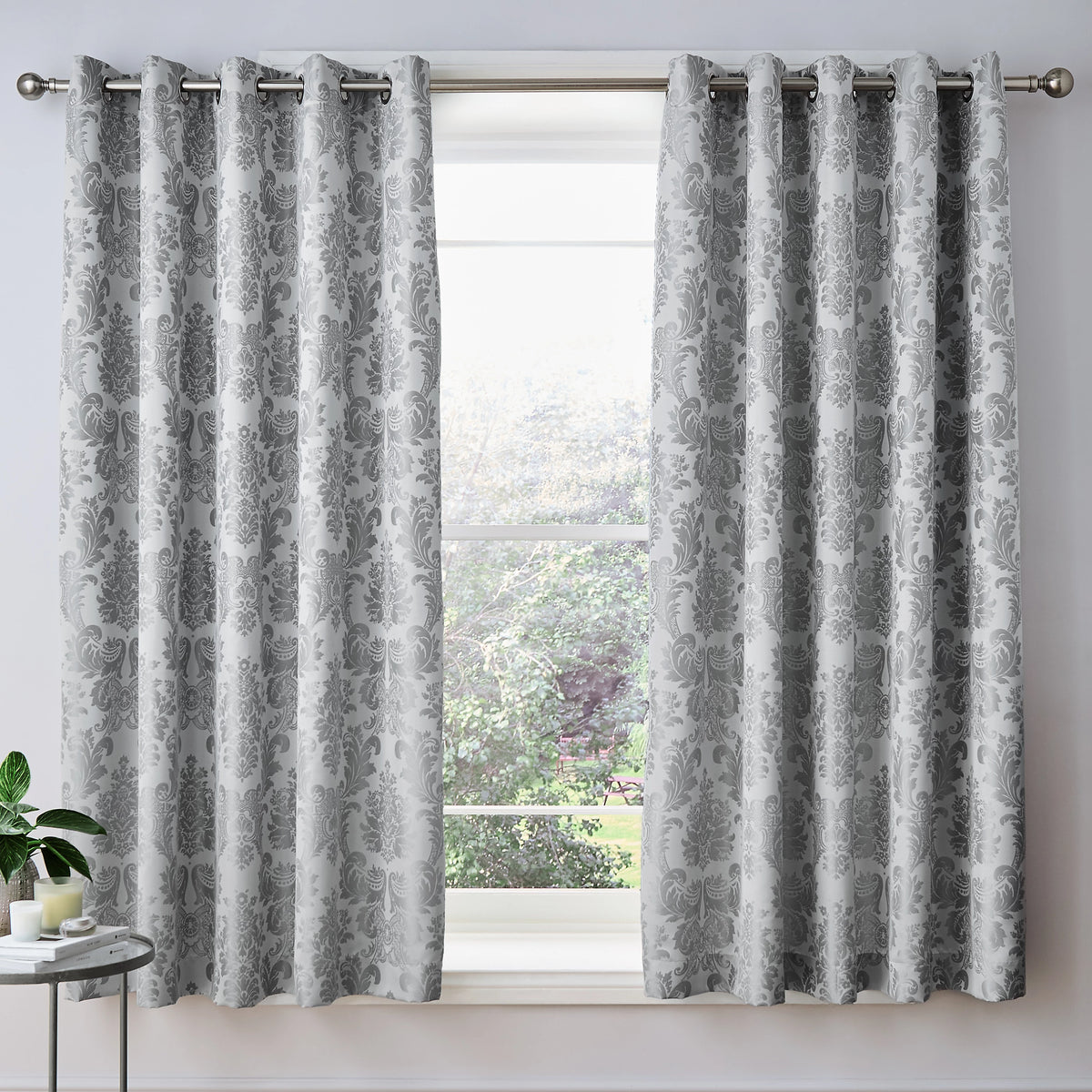Catherine Lansfield Damask Jacquard Eyelet Curtains in Silver Grey