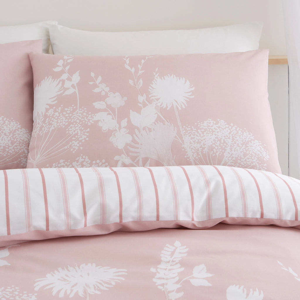 Catherine Lansfield Blush Pink Meadowsweet Floral Reversible Duvet Cover Set