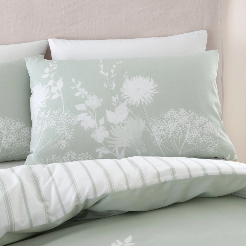 Catherine Lansfield Green Meadowsweet Floral Reversible Duvet Cover Set