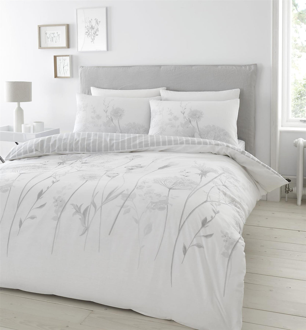 Catherine Lansfield Grey/White Meadowsweet Floral Reversible Duvet Cover Set