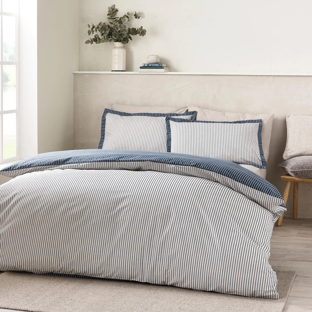 Catherine Lansfield Navy Blue Oxford Pinstripe Reversible Duvet Cover Set
