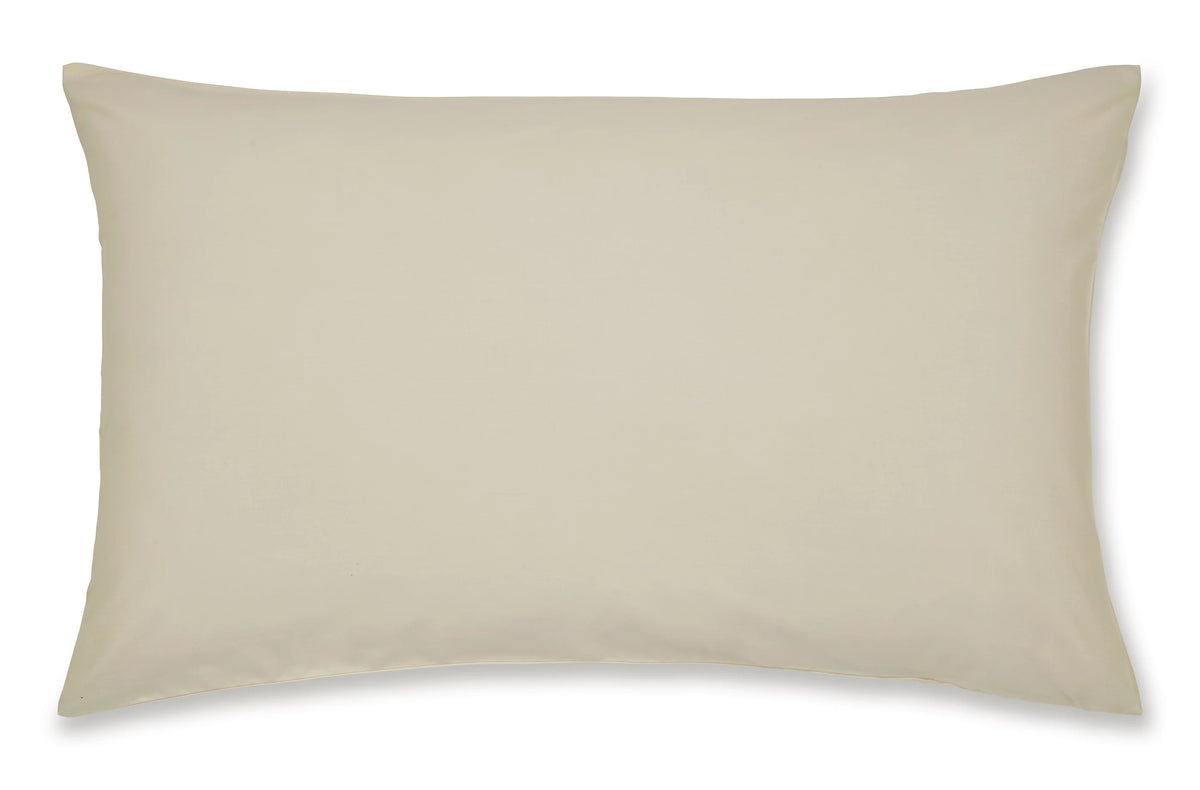 Catherine Lansfield Easy Iron Percale Standard Pillowcase Pair Cream