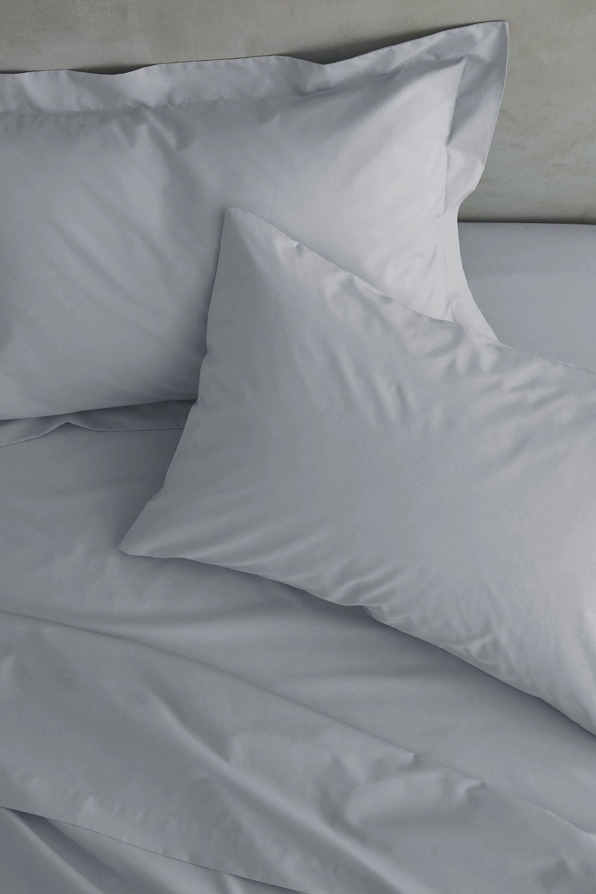 Catherine Lansfield Easy Iron Percale Standard Pillowcase Pair Grey