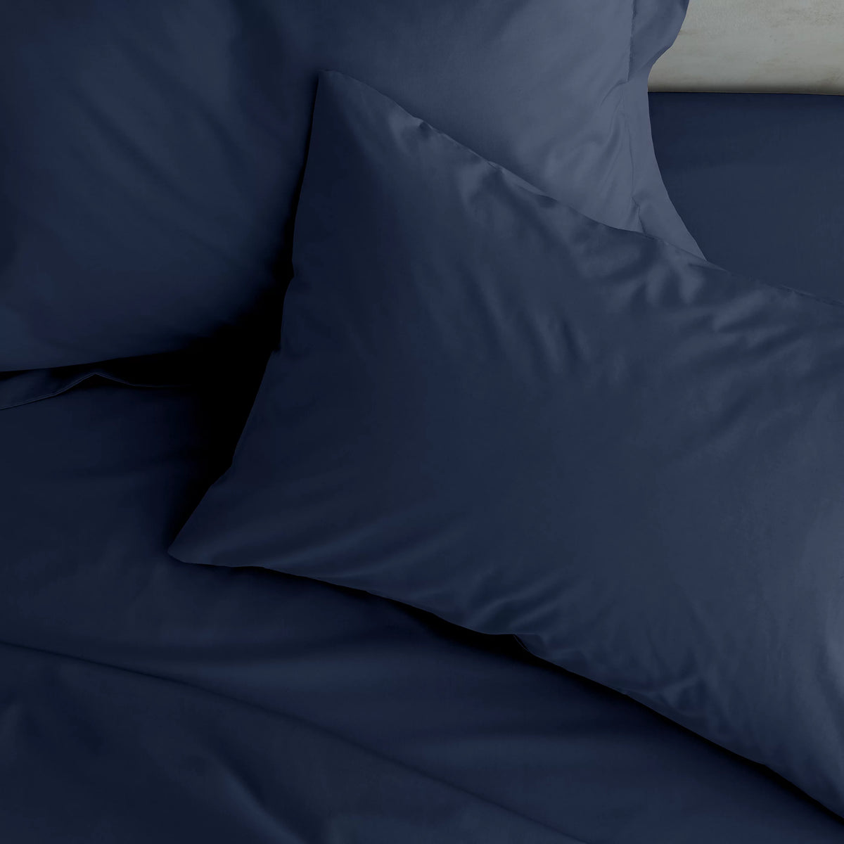 Catherine Lansfield Easy Iron Percale Standard Pillowcase Pair Navy Blue