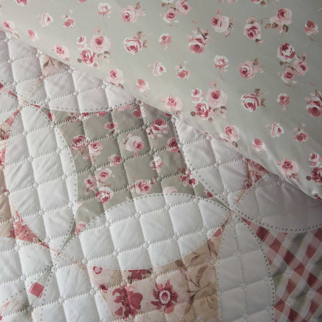 Catherine Lansfield Green Pinsonic Patchwork Reversible Duvet Cover Set