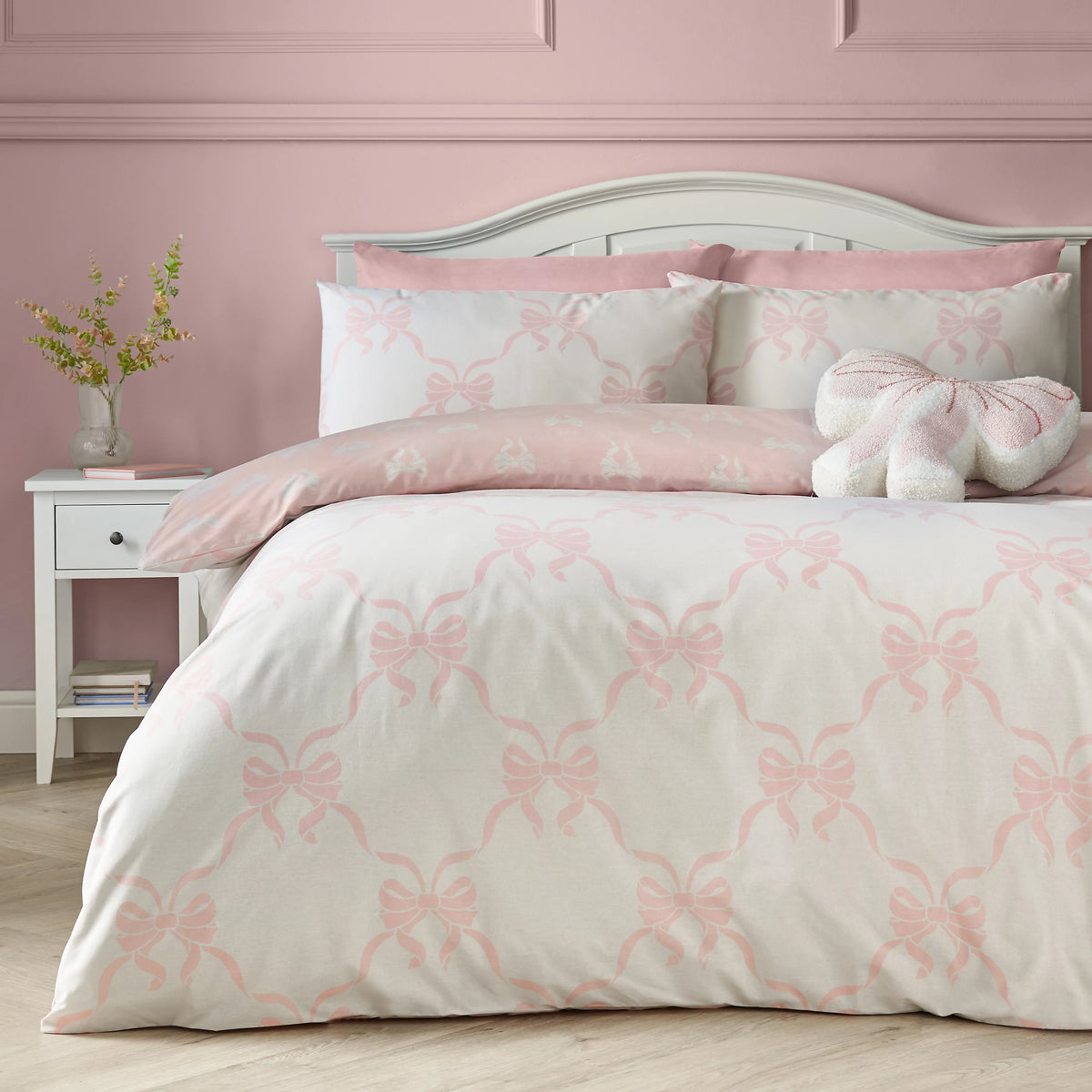 Catherine Lansfield Pink Pretty Bows Reversible Duvet Cover Set