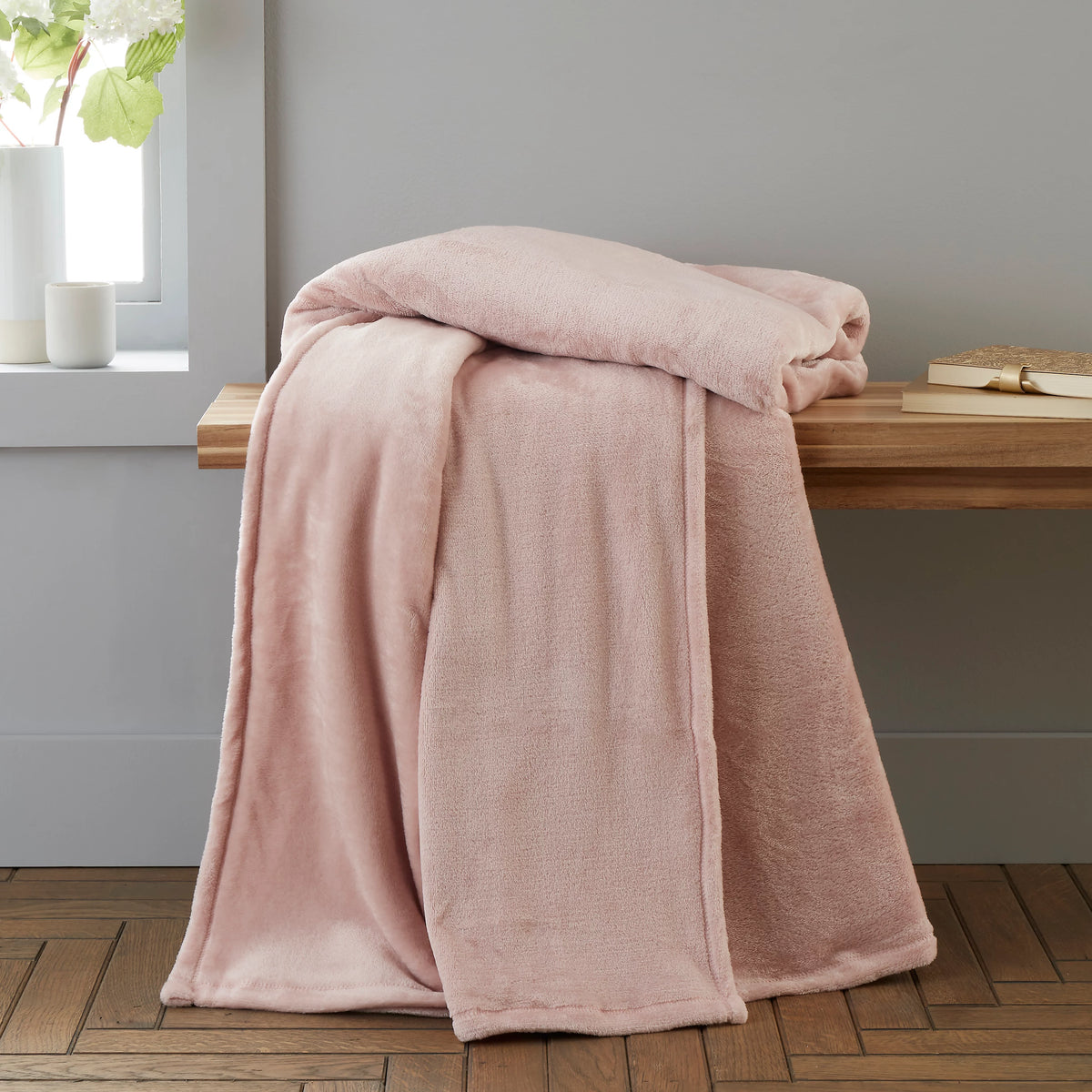Catherine Lansfield Blush Pink Raschel Soft Velvet Touch