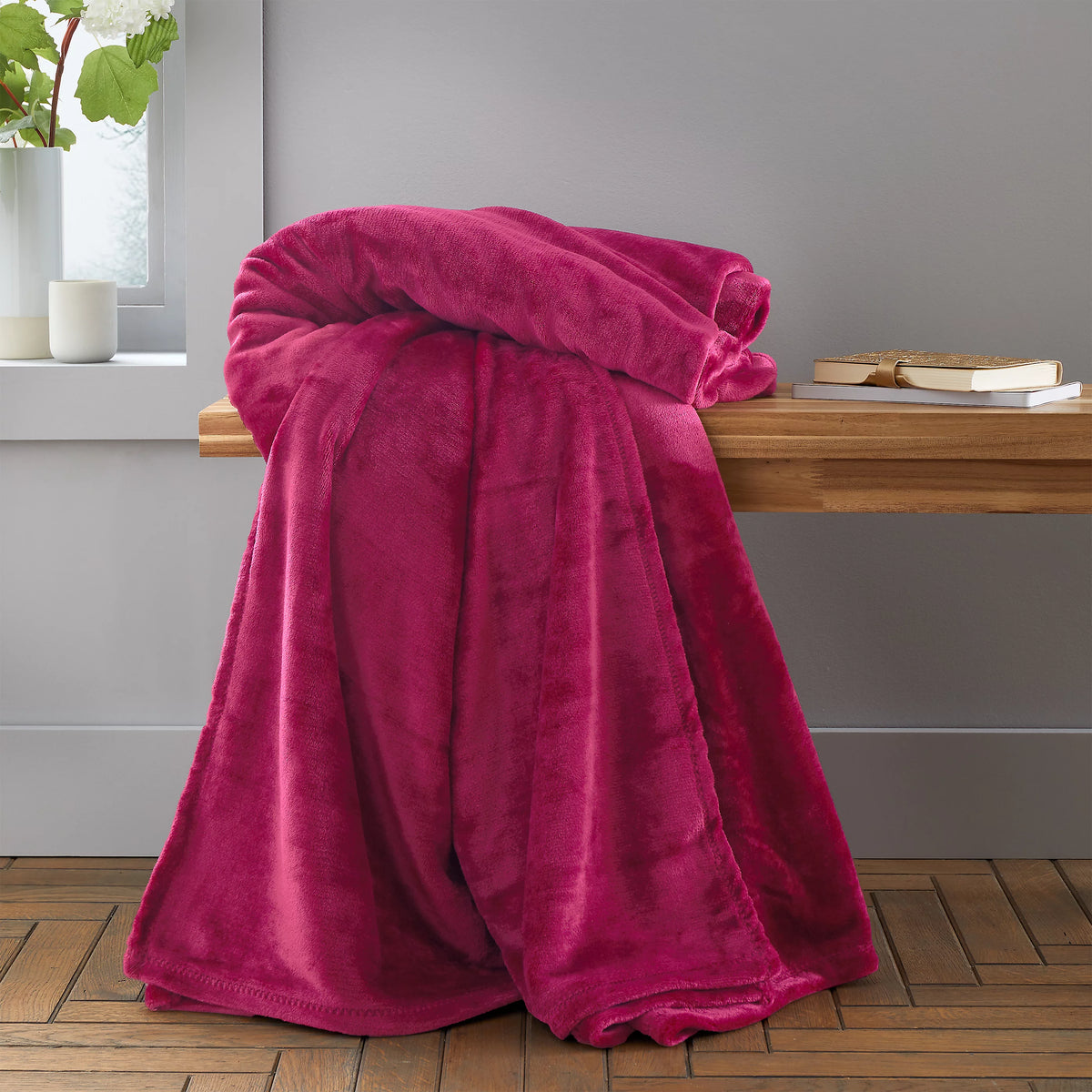 Catherine Lansfield Hot Pink Raschel Soft Velvet Touch