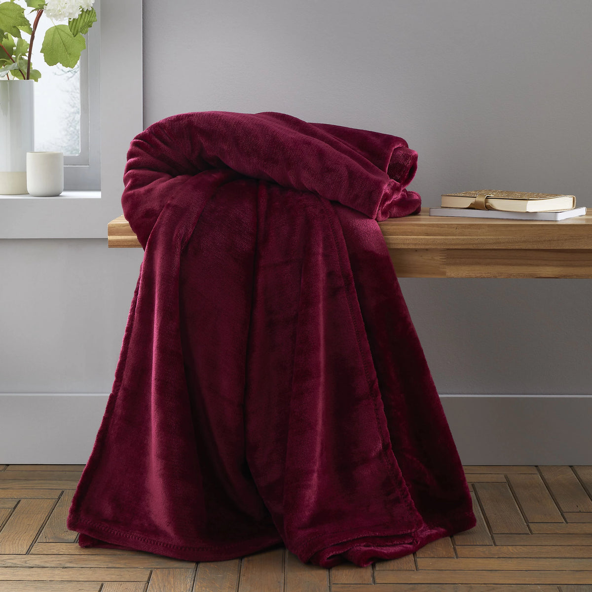 Catherine Lansfield Red Raschel Soft Velvet Touch