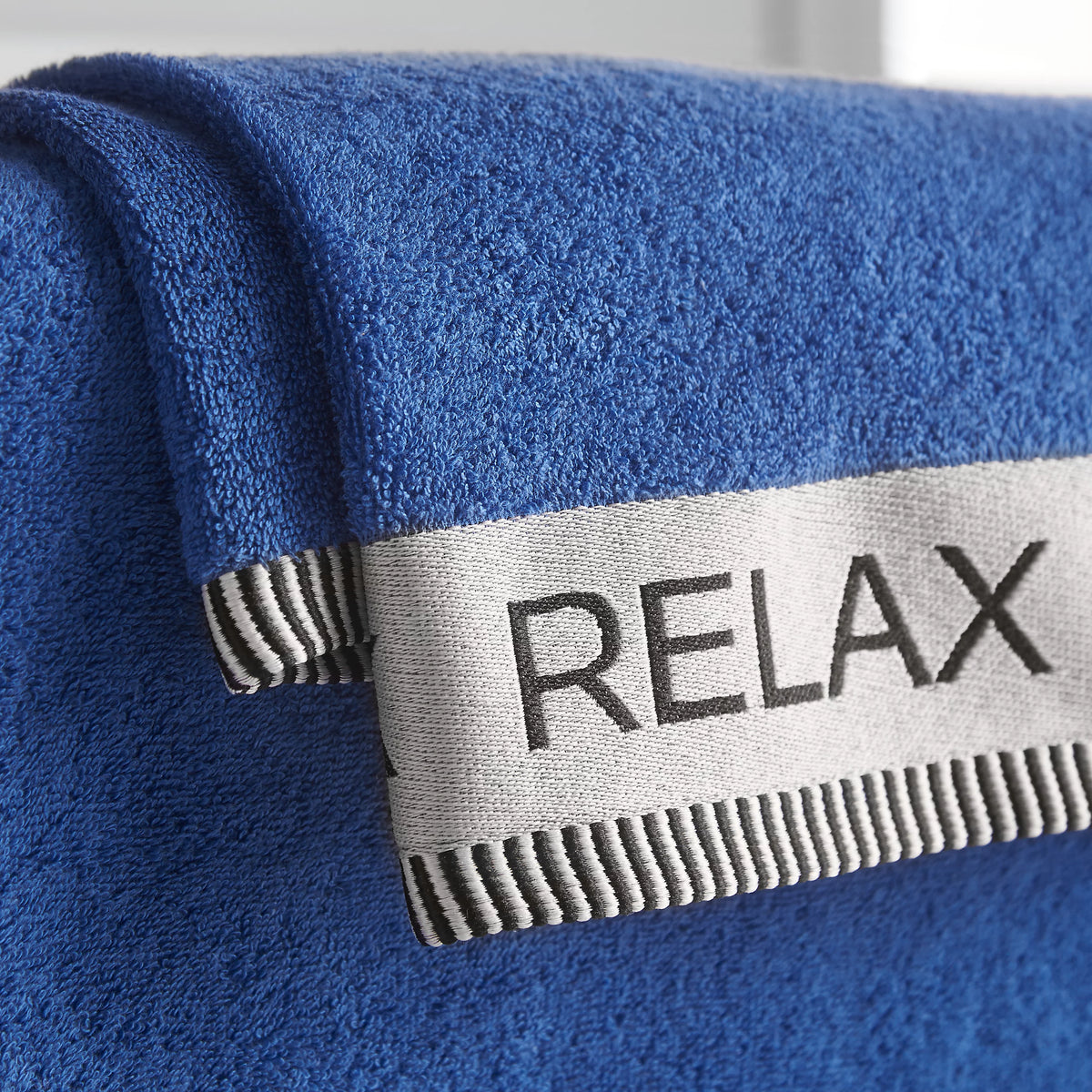 Catherine Lansfield Relax And Unwind 400GSM Towel Cobalt Blue
