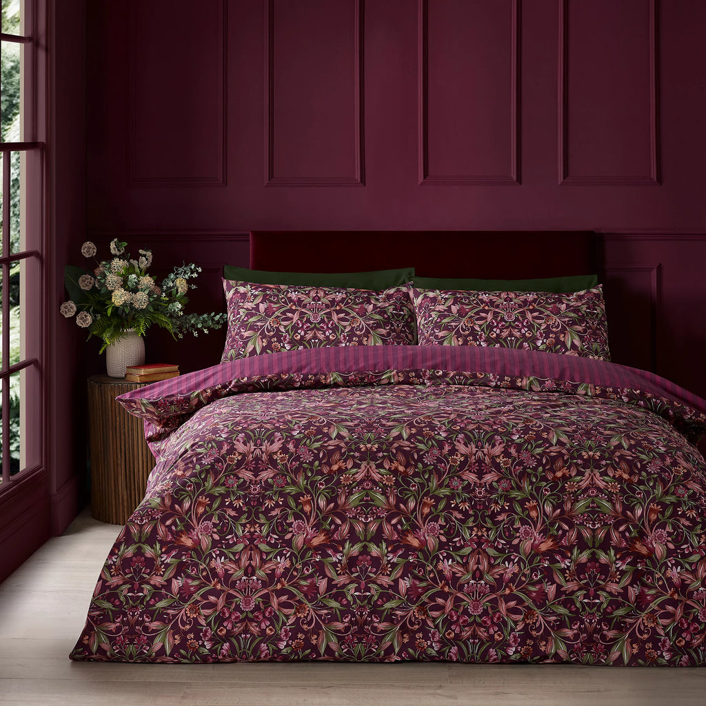 Catherine Lansfield Plum Richmond Floral Reversible Duvet Cover Set