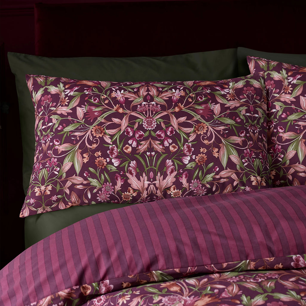 Catherine Lansfield Plum Richmond Floral Reversible Duvet Cover Set