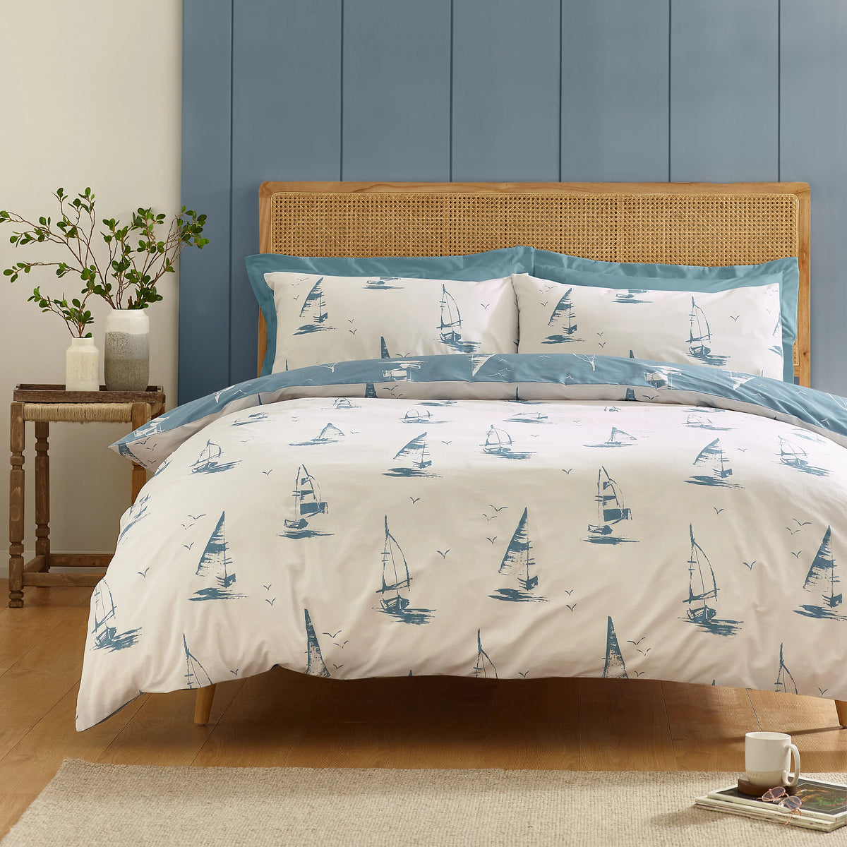 Catherine Lansfield Salcombe Boats Reversible Duvet Cover Set Soft Blue