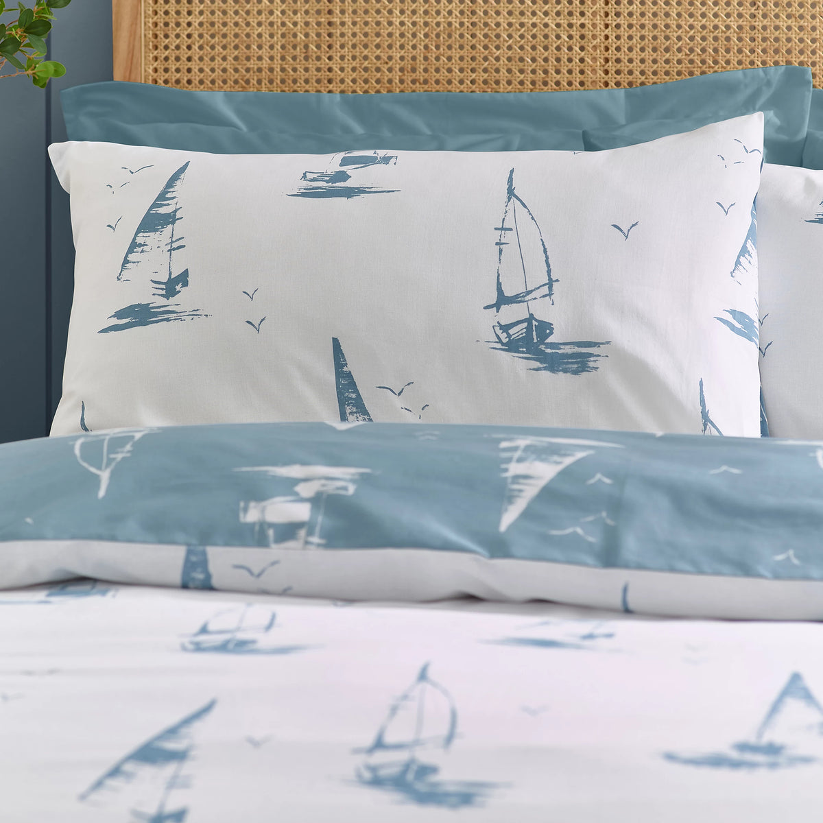 Catherine Lansfield Salcombe Boats Reversible Duvet Cover Set Soft Blue