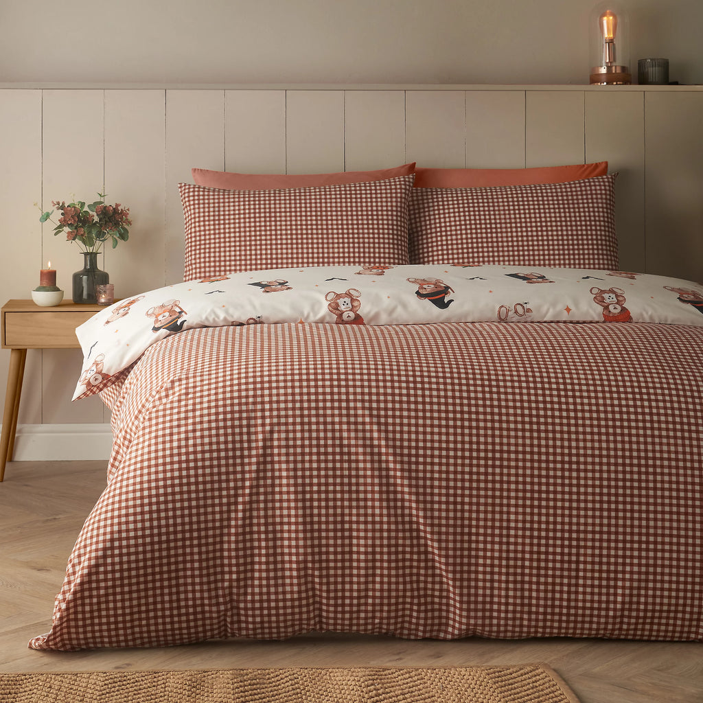 Catherine Lansfield Cream Scare Bears Duvet Set