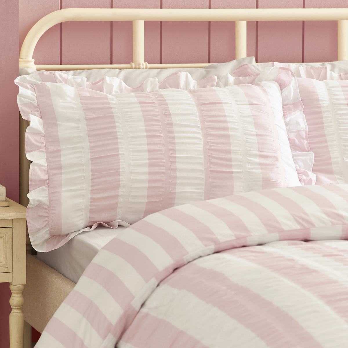Catherine Lansfield Pink Seersucker Frill Stripe Duvet Cover Set