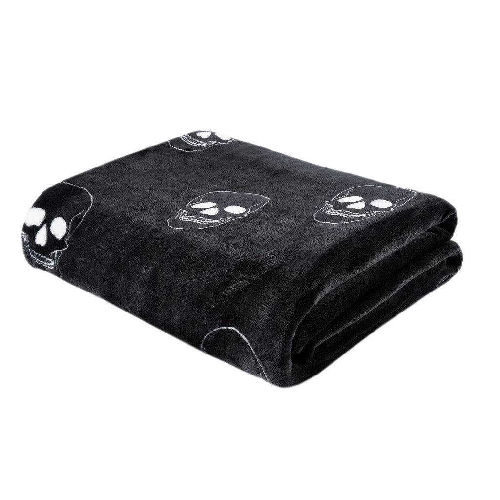 Catherine Lansfield Skulls Cosy Fleece Blanket Throw in Grey 130 x 170cm