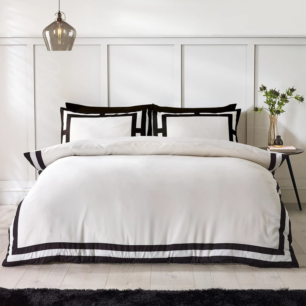 Catherine Lansfield Cream Black So Soft Mono Panel Duvet Cover Set