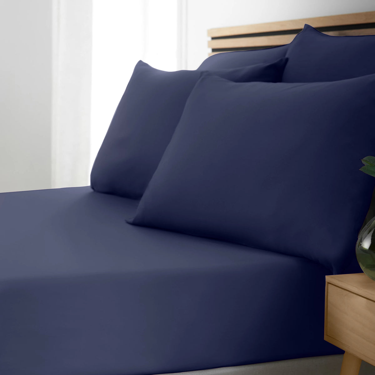 Catherine Lansfield So Soft Non-Iron Fitted Sheet Navy Blue