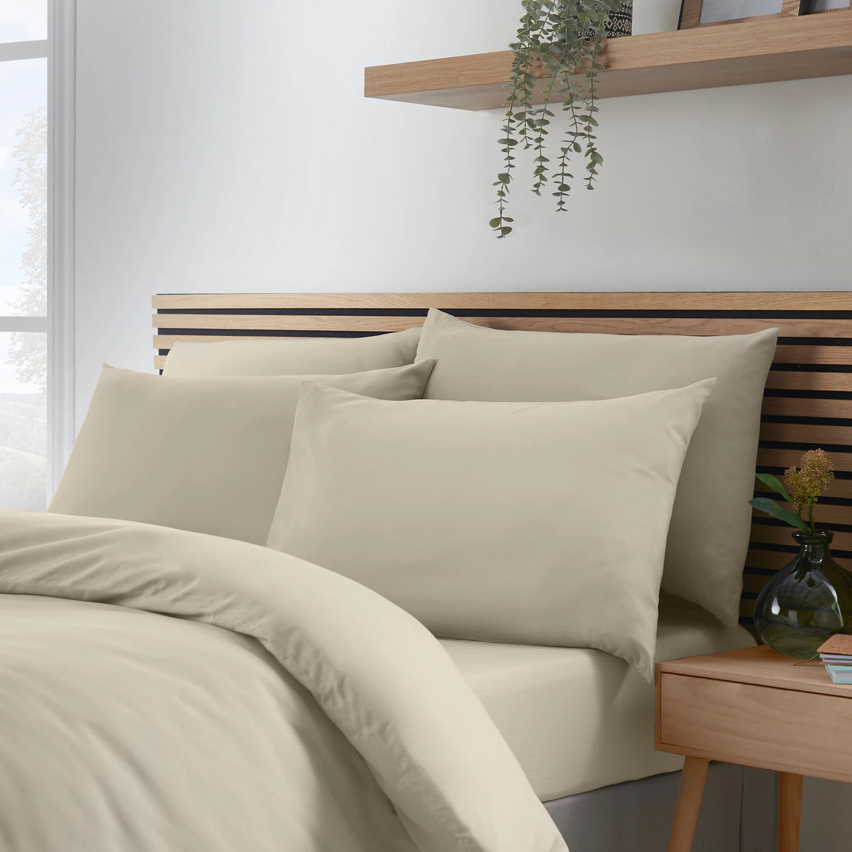 Catherine Lansfield So Soft Non-Iron Standard Pack of 4 Pillowcases Natural