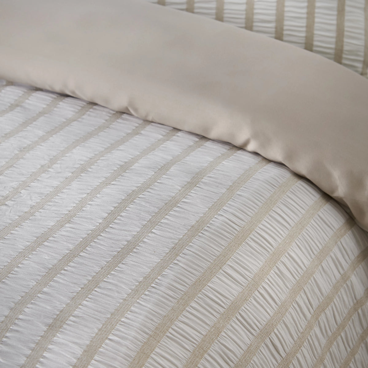 Catherine Lansfield Natural So Soft Seersucker Stripe Duvet Cover Set